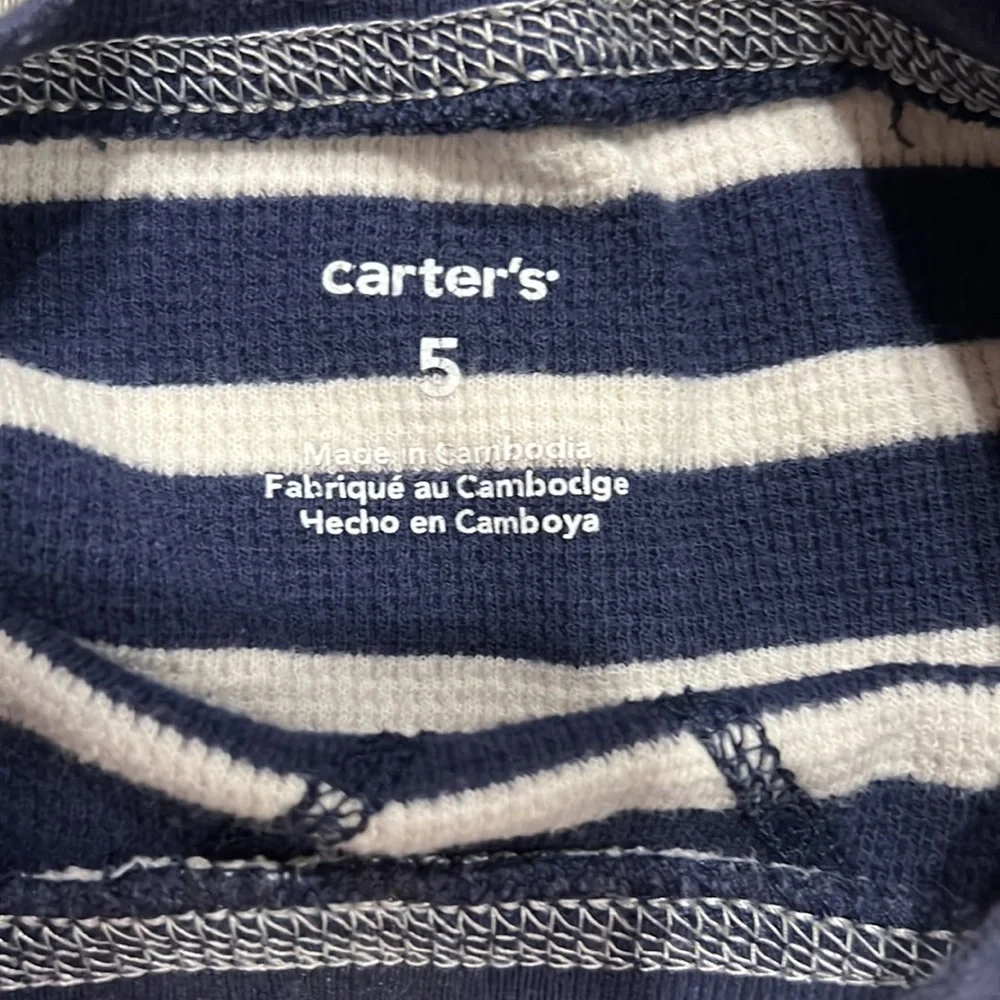 Carter’s bundle of 2-long sleeve waffle shirts, size 5